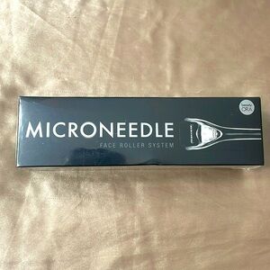 BEAUTY ORA MICRONEEDLE FACE ROLLER SYSTEM